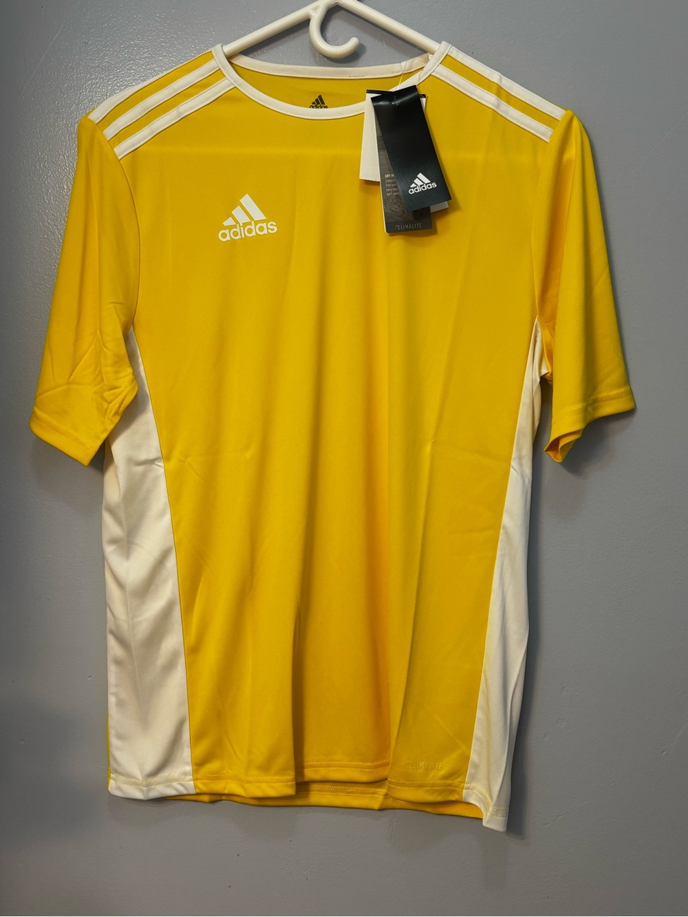 adidas Entrada 18 Training Jersey Yellow White Short Sleeve Sz XL Youth